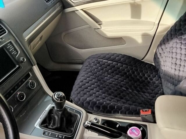 Синий Фольксваген Гольф, объемом двигателя 1.8 л и пробегом 107 тыс. км за 13200 $, фото 13 на Automoto.ua