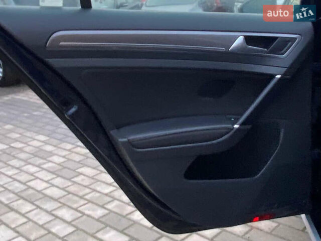 Синій Фольксваген Гольф, об'ємом двигуна 1.8 л та пробігом 129 тис. км за 13999 $, фото 25 на Automoto.ua