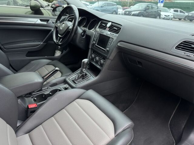 Синий Фольксваген Гольф, объемом двигателя 1.8 л и пробегом 107 тыс. км за 13900 $, фото 11 на Automoto.ua