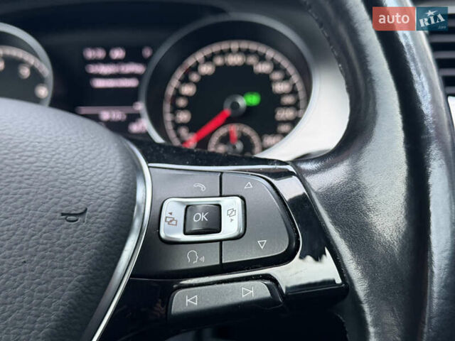 Синий Фольксваген Гольф, объемом двигателя 1.8 л и пробегом 213 тыс. км за 11999 $, фото 28 на Automoto.ua