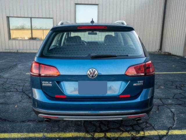 Синий Фольксваген Гольф, объемом двигателя 1.8 л и пробегом 67 тыс. км за 7300 $, фото 6 на Automoto.ua