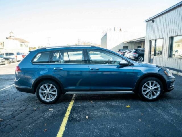 Синий Фольксваген Гольф, объемом двигателя 1.8 л и пробегом 67 тыс. км за 7300 $, фото 4 на Automoto.ua