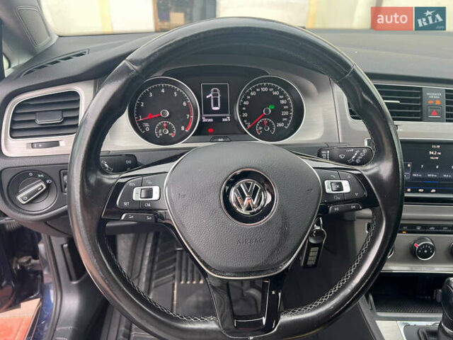 Синий Фольксваген Гольф, объемом двигателя 1.8 л и пробегом 210 тыс. км за 13500 $, фото 6 на Automoto.ua