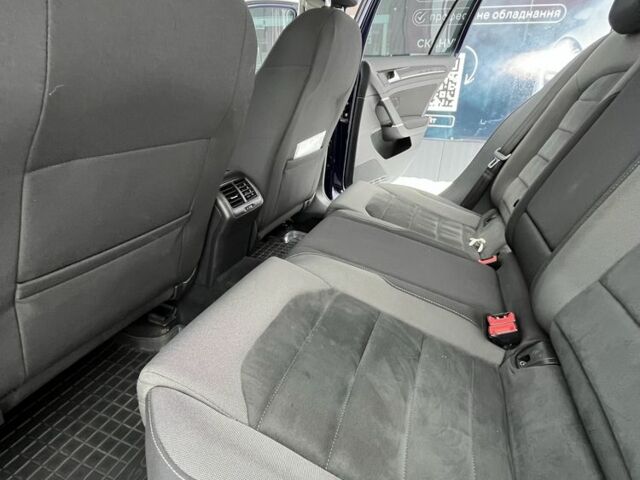 Синий Фольксваген Гольф, объемом двигателя 2 л и пробегом 250 тыс. км за 13900 $, фото 8 на Automoto.ua