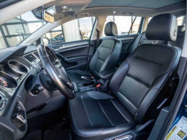 Синий Фольксваген Гольф, объемом двигателя 1.8 л и пробегом 67 тыс. км за 7300 $, фото 9 на Automoto.ua