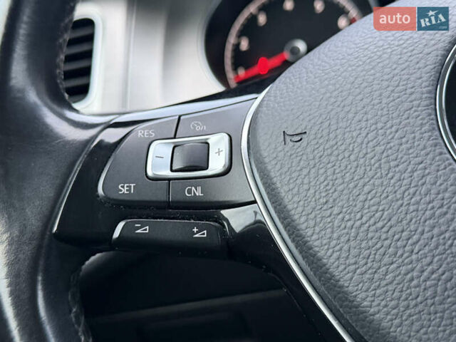 Синий Фольксваген Гольф, объемом двигателя 1.8 л и пробегом 213 тыс. км за 11999 $, фото 27 на Automoto.ua