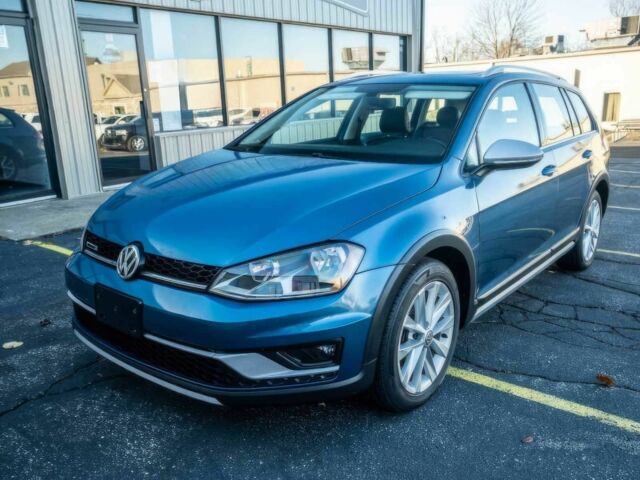 Синий Фольксваген Гольф, объемом двигателя 1.8 л и пробегом 67 тыс. км за 7300 $, фото 2 на Automoto.ua