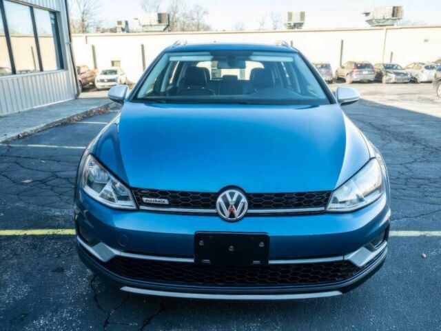Синий Фольксваген Гольф, объемом двигателя 1.8 л и пробегом 67 тыс. км за 7300 $, фото 1 на Automoto.ua