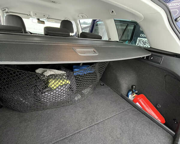 Синій Фольксваген Гольф, об'ємом двигуна 1.97 л та пробігом 250 тис. км за 13800 $, фото 17 на Automoto.ua