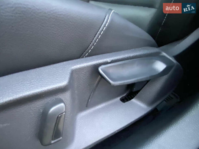 Синій Фольксваген Гольф, об'ємом двигуна 1.8 л та пробігом 129 тис. км за 13999 $, фото 21 на Automoto.ua