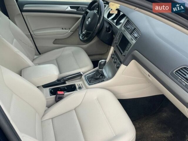 Синий Фольксваген Гольф, объемом двигателя 1.8 л и пробегом 160 тыс. км за 11999 $, фото 18 на Automoto.ua