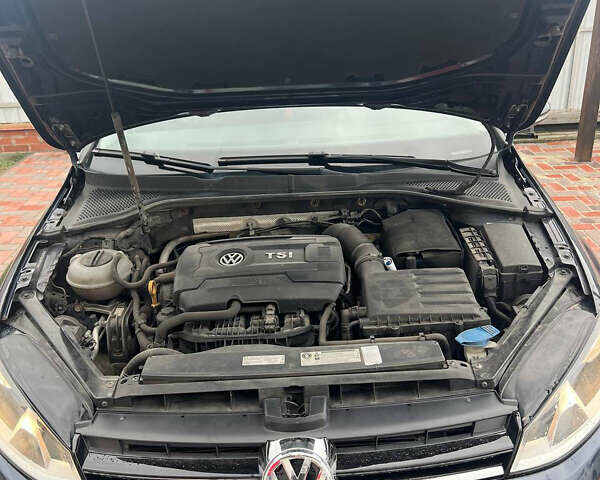 Синий Фольксваген Гольф, объемом двигателя 1.8 л и пробегом 210 тыс. км за 13500 $, фото 4 на Automoto.ua