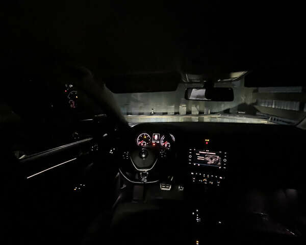 Синій Фольксваген Гольф, об'ємом двигуна 1.97 л та пробігом 250 тис. км за 13800 $, фото 13 на Automoto.ua