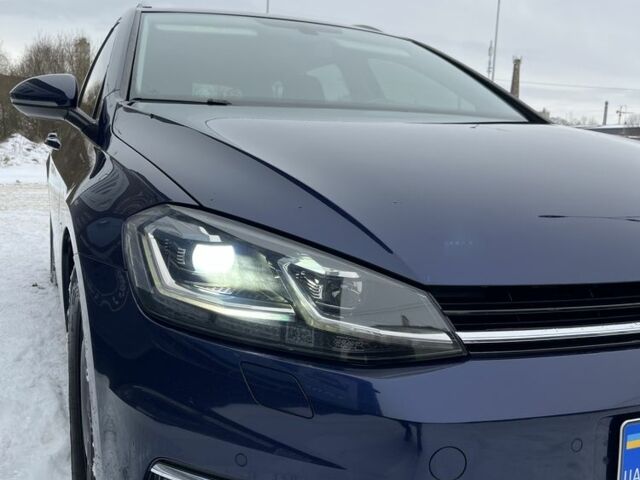 Синий Фольксваген Гольф, объемом двигателя 2 л и пробегом 250 тыс. км за 13900 $, фото 1 на Automoto.ua