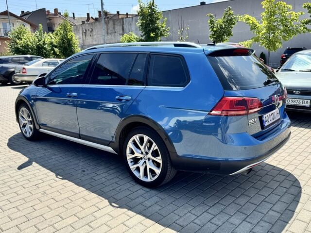 Синий Фольксваген Гольф, объемом двигателя 1.8 л и пробегом 107 тыс. км за 13900 $, фото 1 на Automoto.ua