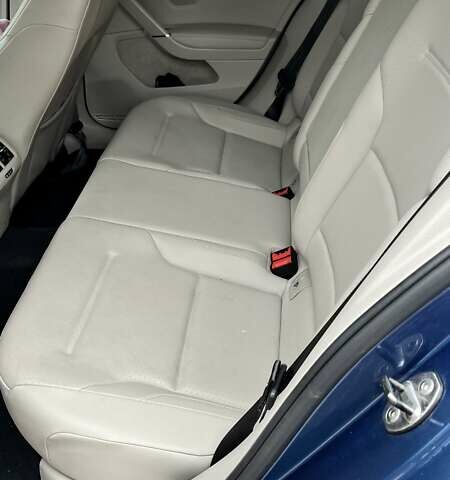 Синий Фольксваген Гольф, объемом двигателя 1.8 л и пробегом 108 тыс. км за 13400 $, фото 5 на Automoto.ua