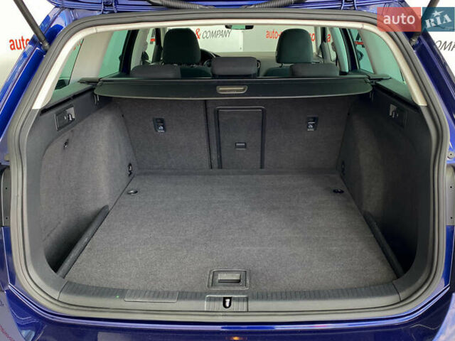 Синій Фольксваген Гольф, об'ємом двигуна 1.6 л та пробігом 176 тис. км за 15450 $, фото 4 на Automoto.ua