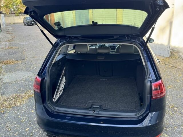 Синий Фольксваген Гольф, объемом двигателя 1.8 л и пробегом 113 тыс. км за 14500 $, фото 4 на Automoto.ua