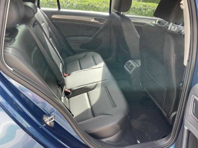 Синий Фольксваген Гольф, объемом двигателя 1.8 л и пробегом 39 тыс. км за 3600 $, фото 11 на Automoto.ua