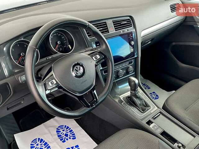 Синій Фольксваген Гольф, об'ємом двигуна 1.6 л та пробігом 176 тис. км за 15450 $, фото 5 на Automoto.ua