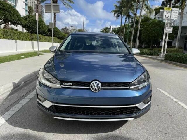 Синий Фольксваген Гольф, объемом двигателя 1.8 л и пробегом 39 тыс. км за 3600 $, фото 2 на Automoto.ua