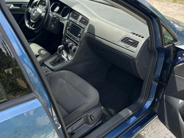 Синій Фольксваген Гольф, об'ємом двигуна 1.8 л та пробігом 179 тис. км за 12200 $, фото 12 на Automoto.ua