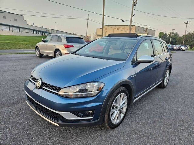 Синий Фольксваген Гольф, объемом двигателя 1.8 л и пробегом 35 тыс. км за 9100 $, фото 2 на Automoto.ua