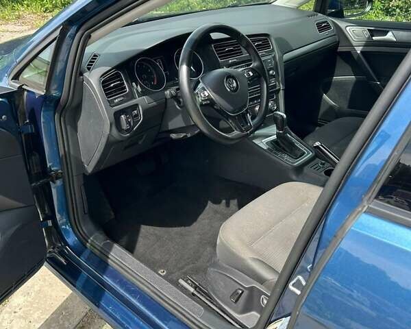 Синій Фольксваген Гольф, об'ємом двигуна 1.8 л та пробігом 174 тис. км за 11900 $, фото 6 на Automoto.ua