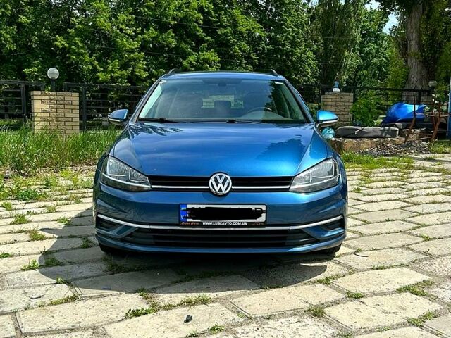 Синий Фольксваген Гольф, объемом двигателя 1.8 л и пробегом 174 тыс. км за 11900 $, фото 2 на Automoto.ua