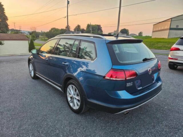 Синий Фольксваген Гольф, объемом двигателя 1.8 л и пробегом 46 тыс. км за 12000 $, фото 7 на Automoto.ua