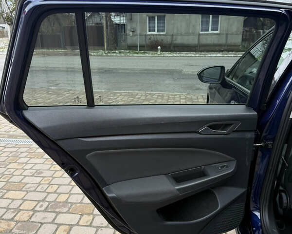 Синий Фольксваген Гольф, объемом двигателя 2 л и пробегом 174 тыс. км за 19700 $, фото 23 на Automoto.ua