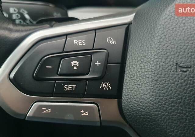 Синий Фольксваген Гольф, объемом двигателя 2 л и пробегом 199 тыс. км за 19999 $, фото 26 на Automoto.ua