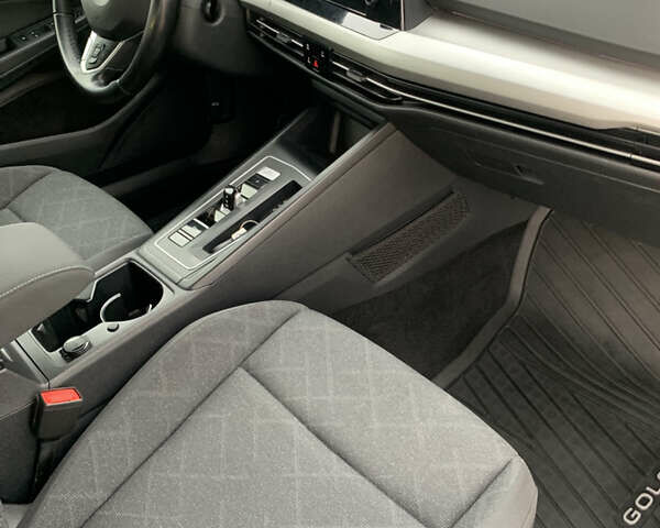 Синий Фольксваген Гольф, объемом двигателя 2 л и пробегом 191 тыс. км за 17950 $, фото 41 на Automoto.ua