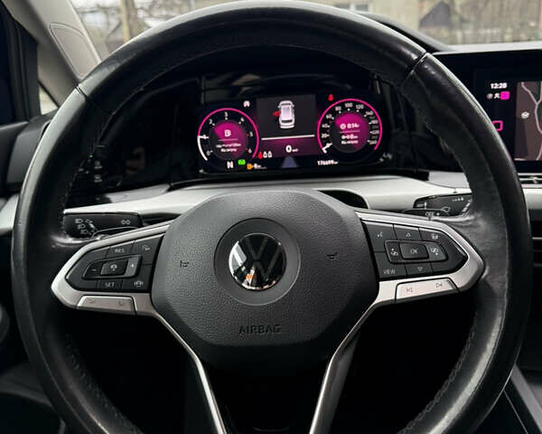 Синий Фольксваген Гольф, объемом двигателя 2 л и пробегом 174 тыс. км за 19700 $, фото 16 на Automoto.ua