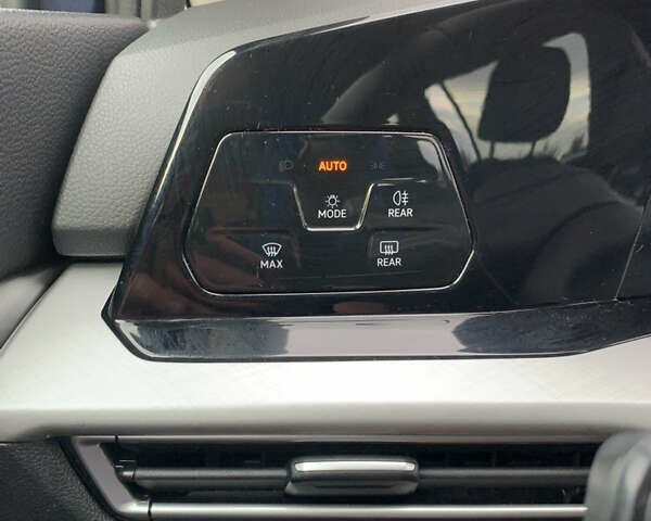 Синий Фольксваген Гольф, объемом двигателя 2 л и пробегом 191 тыс. км за 17950 $, фото 87 на Automoto.ua