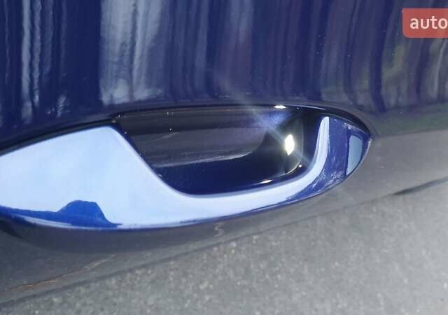 Синий Фольксваген Гольф, объемом двигателя 2 л и пробегом 199 тыс. км за 19999 $, фото 36 на Automoto.ua