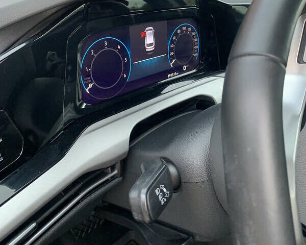 Синий Фольксваген Гольф, объемом двигателя 2 л и пробегом 191 тыс. км за 17950 $, фото 63 на Automoto.ua