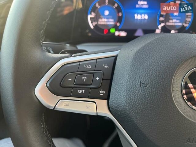 Синій Фольксваген Гольф, об'ємом двигуна 1.97 л та пробігом 200 тис. км за 20000 $, фото 34 на Automoto.ua