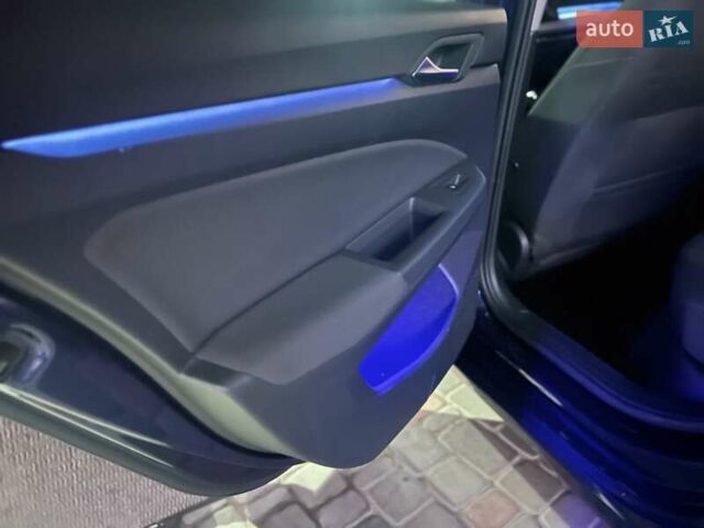 Синій Фольксваген Гольф, об'ємом двигуна 1.97 л та пробігом 200 тис. км за 20000 $, фото 8 на Automoto.ua