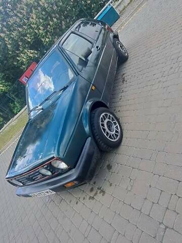 Зеленый Фольксваген Гольф, объемом двигателя 1.8 л и пробегом 300 тыс. км за 1000 $, фото 8 на Automoto.ua