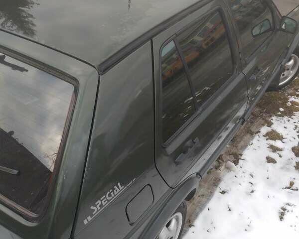 Фольксваген Гольф 1991 у Жмеренке на Automoto.ua Зелений Фольксваген Гольф, об'ємом двигуна 1.8 л та пробігом 200 тис. км за 2000 $, фото 10 на Automoto.ua