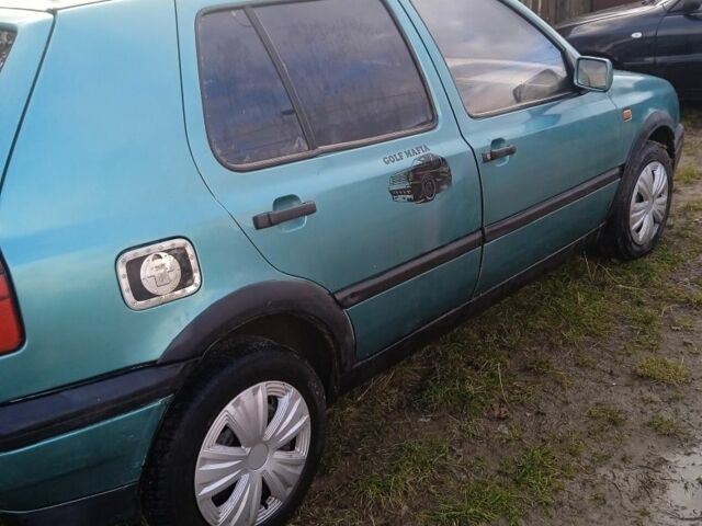 Зелений Фольксваген Гольф, об'ємом двигуна 1.4 л та пробігом 200 тис. км за 900 $, фото 2 на Automoto.ua