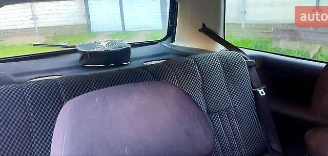 Зеленый Фольксваген Гольф, объемом двигателя 1.4 л и пробегом 260 тыс. км за 1420 $, фото 2 на Automoto.ua