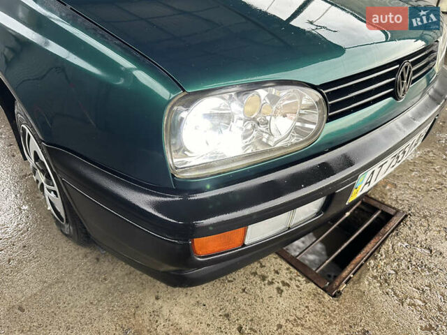 Зеленый Фольксваген Гольф, объемом двигателя 0 л и пробегом 266 тыс. км за 1799 $, фото 9 на Automoto.ua