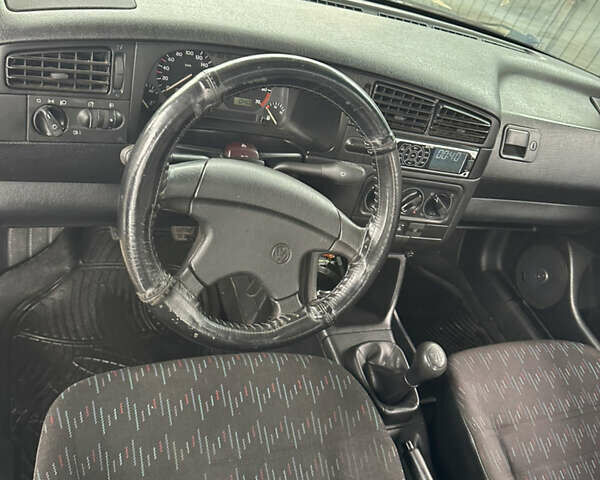 Зеленый Фольксваген Гольф, объемом двигателя 0 л и пробегом 266 тыс. км за 1799 $, фото 19 на Automoto.ua