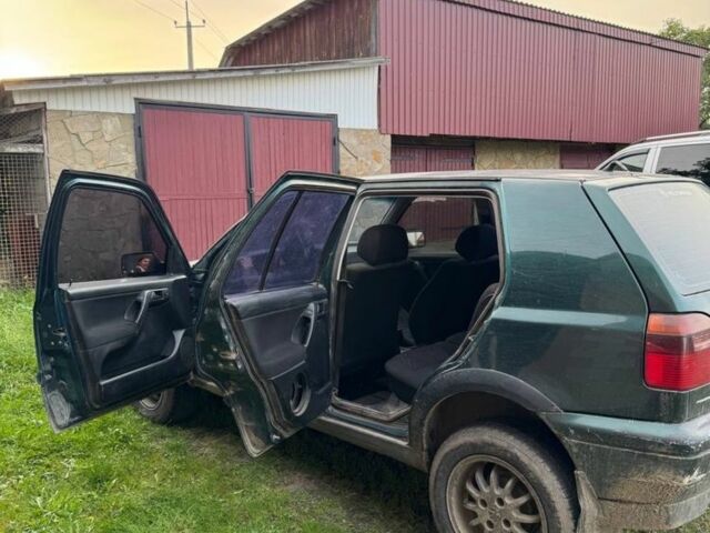 Зелений Фольксваген Гольф, об'ємом двигуна 1.9 л та пробігом 300 тис. км за 600 $, фото 6 на Automoto.ua