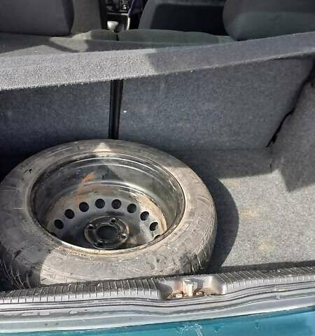 Зеленый Фольксваген Гольф, объемом двигателя 1.78 л и пробегом 285 тыс. км за 2300 $, фото 7 на Automoto.ua