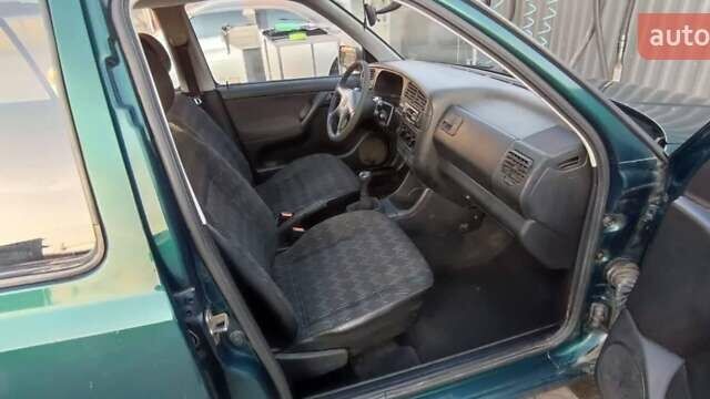 Зеленый Фольксваген Гольф, объемом двигателя 1.39 л и пробегом 245 тыс. км за 2290 $, фото 1 на Automoto.ua