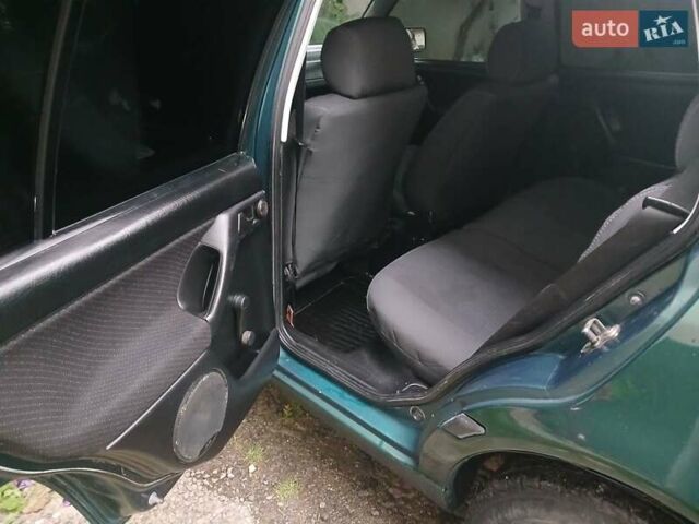 Зелений Фольксваген Гольф, об'ємом двигуна 0 л та пробігом 250 тис. км за 2175 $, фото 9 на Automoto.ua