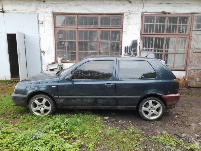 Зеленый Фольксваген Гольф, объемом двигателя 0 л и пробегом 1 тыс. км за 2500 $, фото 1 на Automoto.ua